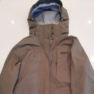 Mountain Equipment Co-op (MEC) - Gore-Tex Jacket - Women's Medium
